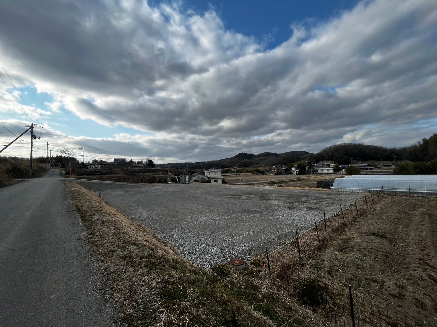 株式会社ダブリブ様 イチゴ農園用駐車場